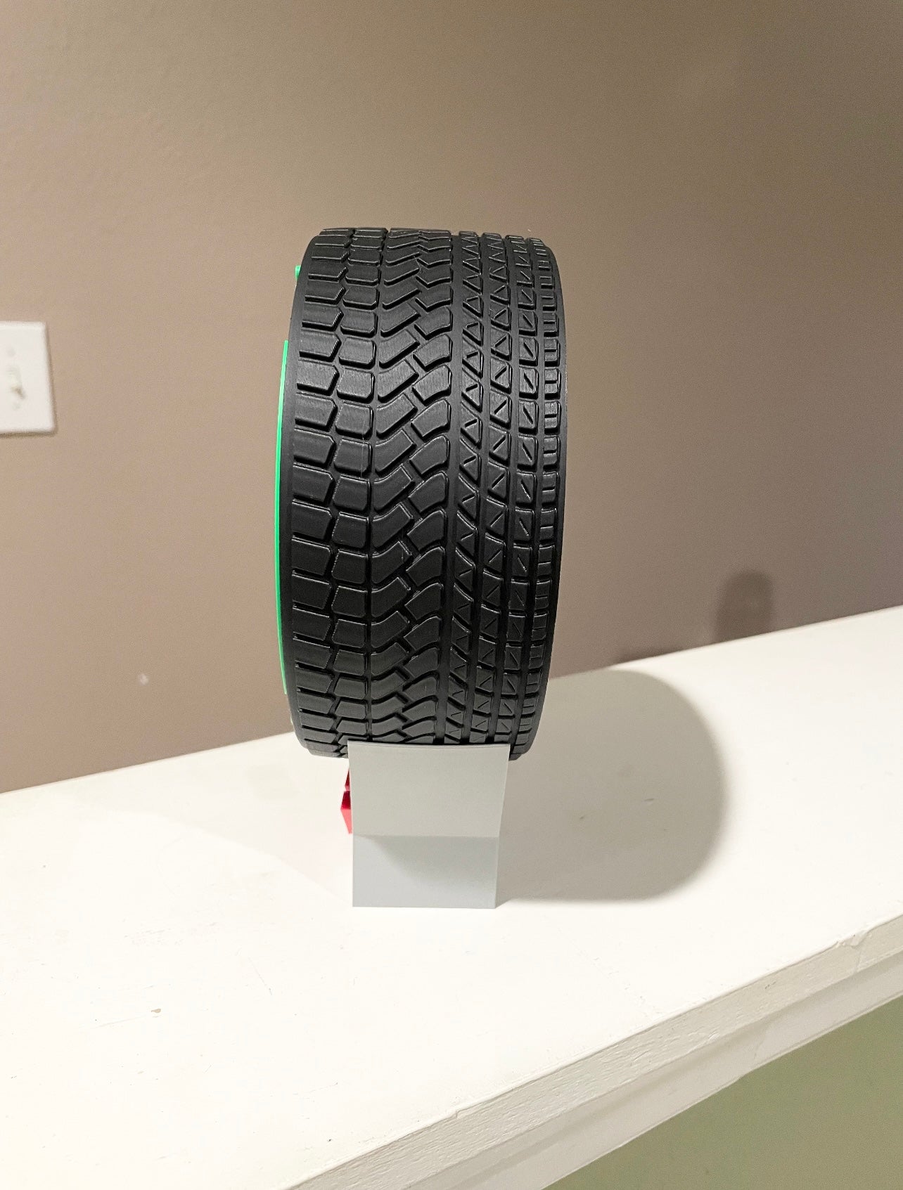 Set of 5 Custom 3D Printed Pirelli F1 Tire Display Models - Collectable Full Set