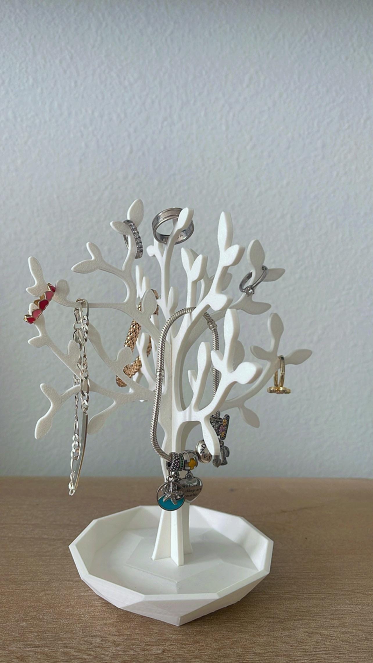 Elegant Tree-Shaped Jewelry Holder with Dog