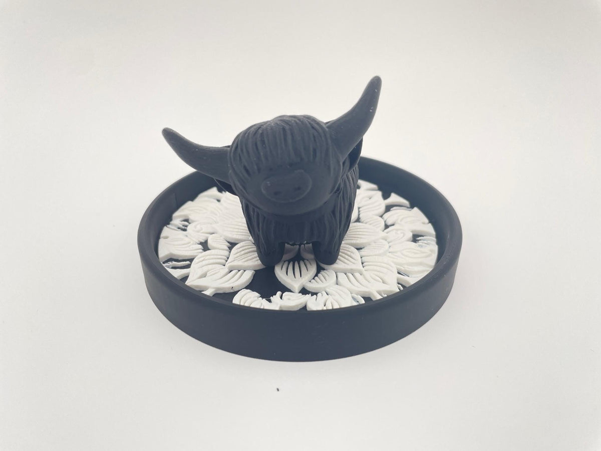 Highland Cow Ring Holder | Floral Wedding Jewelry Dish