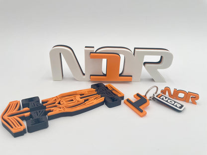 Lando Norris Racing Gift Set | Personalized Keychain & Desk Sign