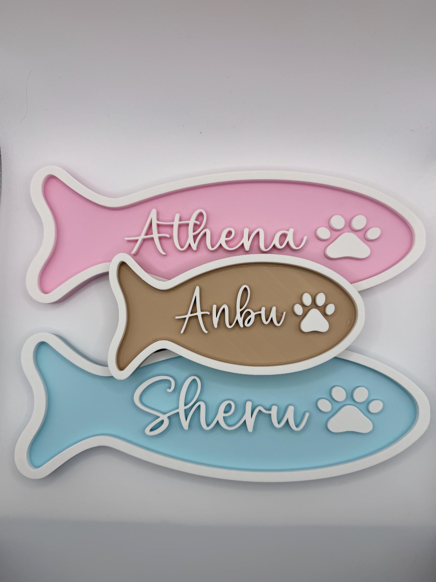 Personalized Cat Name Sign Fish Shape, Custom Pet Name Plaque, Cat Bowl Decor, Cute Pet Sign, Custom Colors Cat Gift