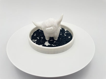Highland Cow Ring Holder | Floral Wedding Jewelry Dish