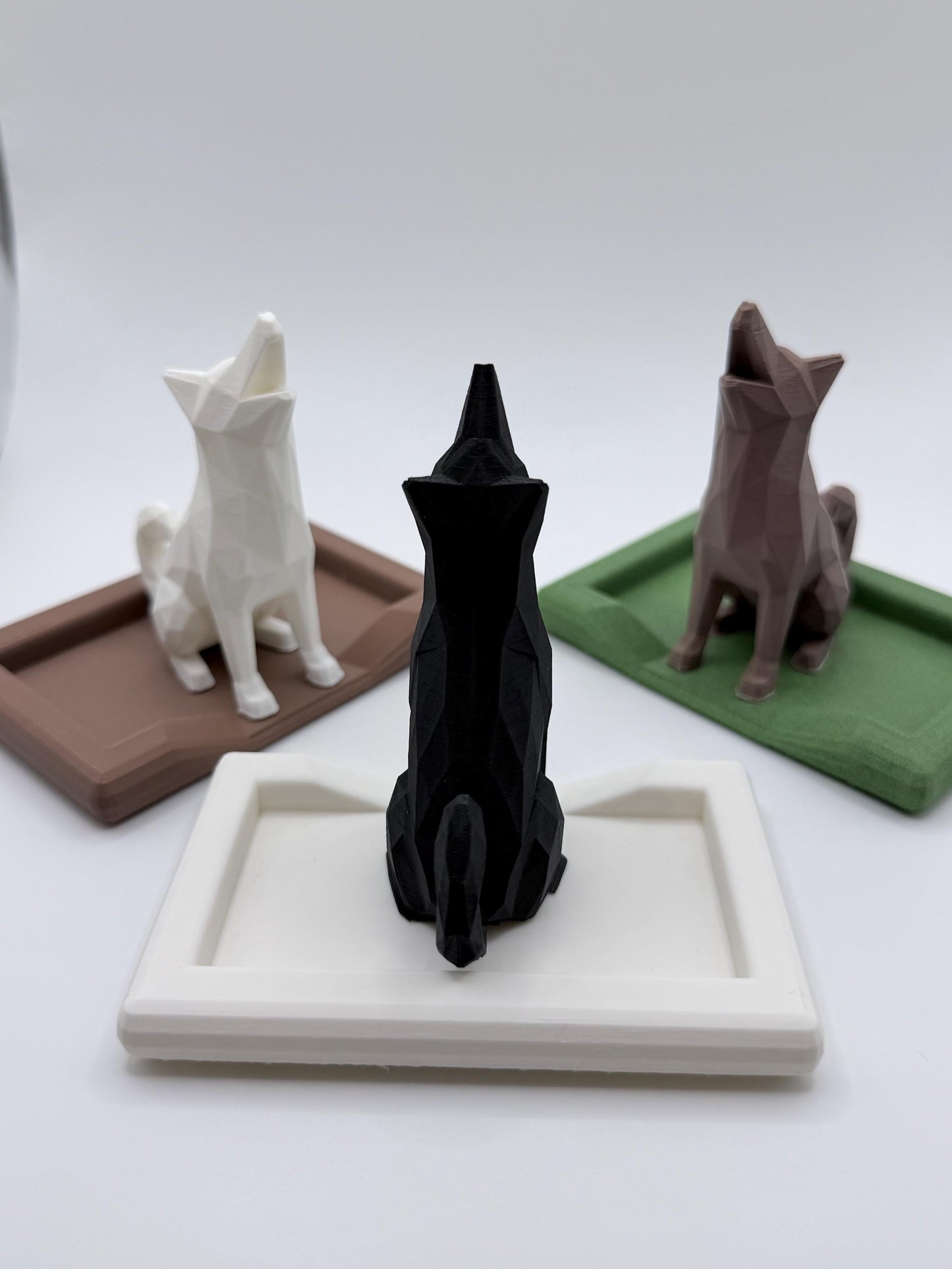 Akita Ring Holder | Dog Lover Jewelry Tray
