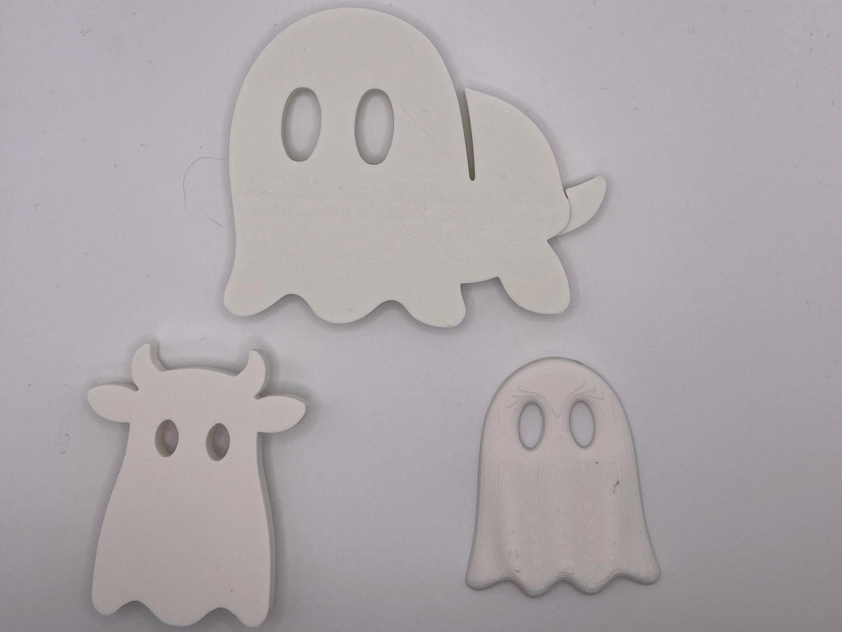 Ghost Animal Fridge Magnets: Spooky Halloween Decor Set
