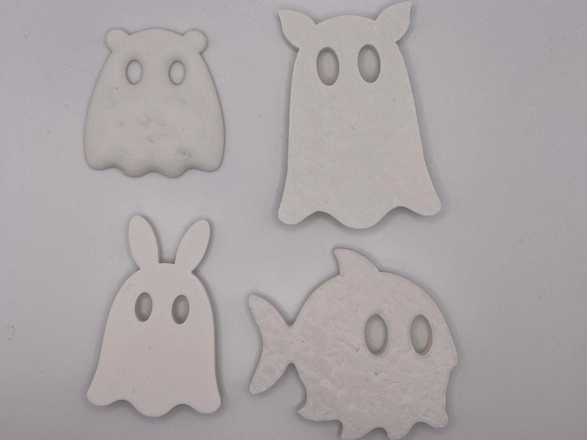 Ghost Animal Fridge Magnets: Spooky Halloween Decor Set