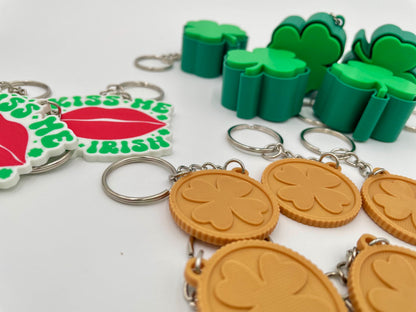 St. Patrick's Day Fidget Clicker Keychain | Clover Party Favor