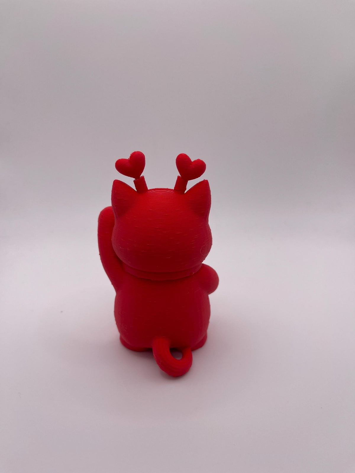 3D Printed Lucky Cat Figurine – Handmade Holiday Decor