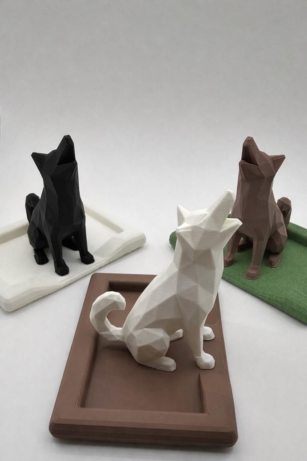 Akita Ring Holder | Dog Lover Jewelry Tray