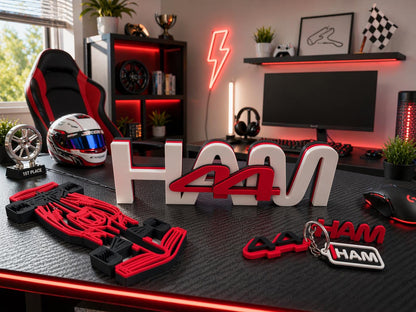Lewis Hamilton #44 Racing Gift Set, Keychain & Desk Sign