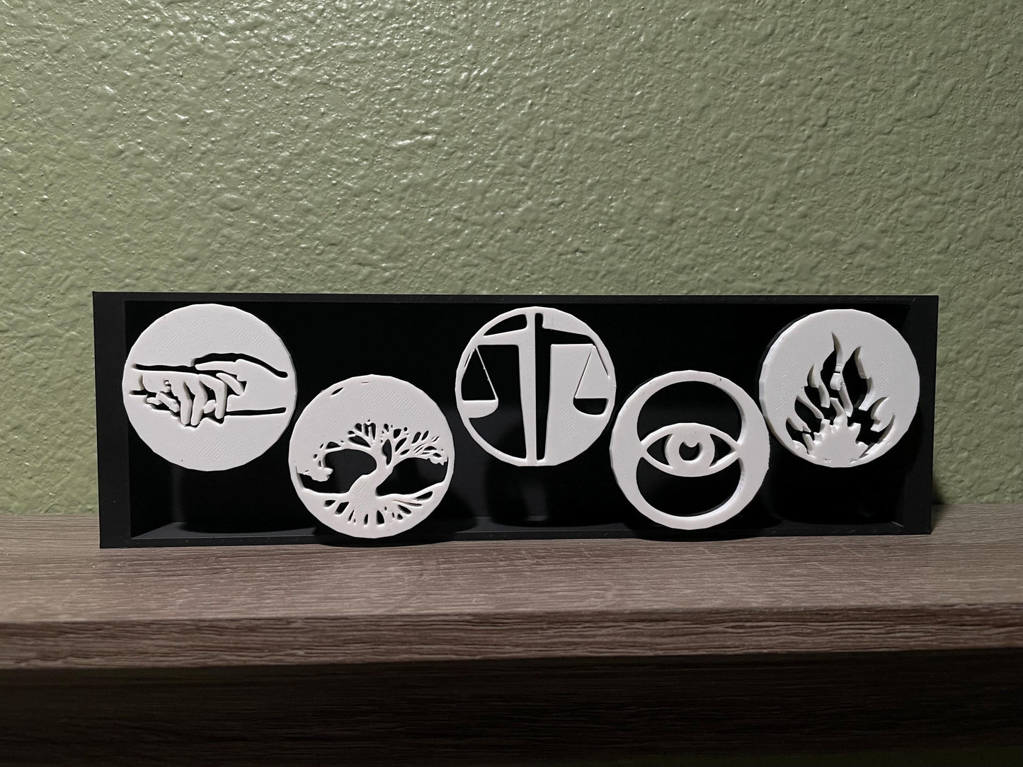 Symbolic Faction Decor | 3D Printed Bookshelf Display for Sci-Fi Fans