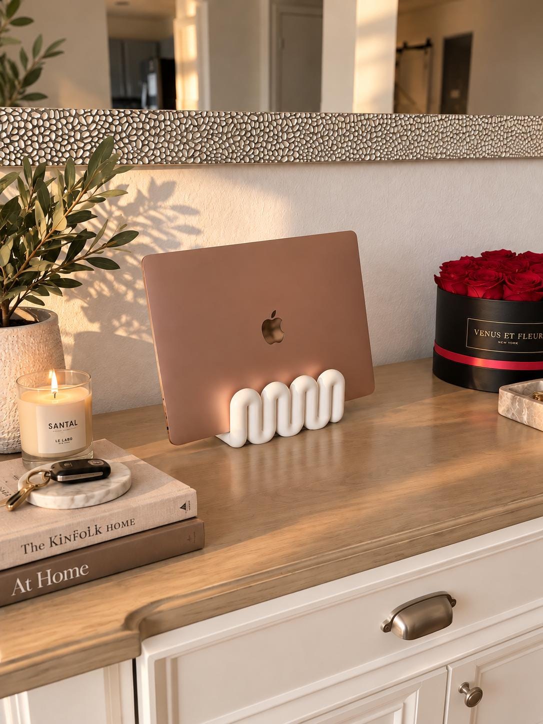 Wavy Vertical Laptop Stand, 3D Printed MacBook Holder, Modern Laptop Dock, Sculptural Desk Organizer, Minimalist Office Decor