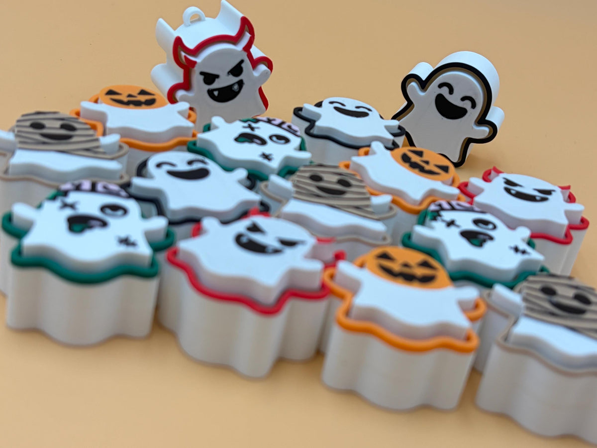Halloween Ghost Fidget Clicker | Custom Colors | Cute Ghost Keychain | Gifts for School | Party Favors | Halloween Party | Trick or Treat