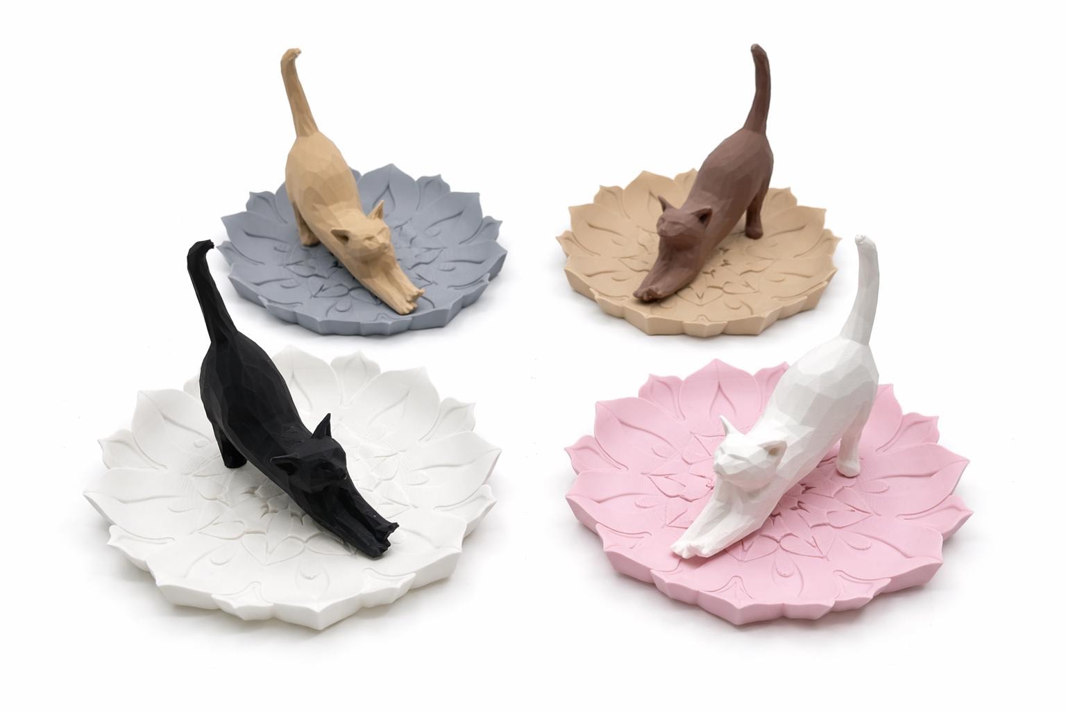 Floral Cat Ring Holder, Personalized Engagement Gift for Her