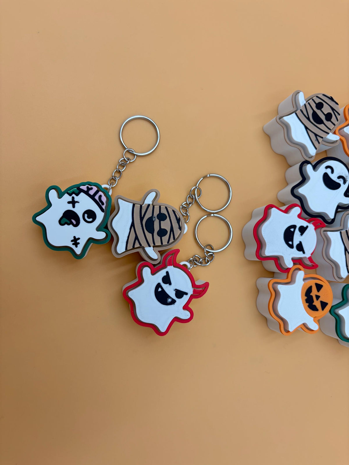 Halloween Ghost Fidget Clicker | Custom Colors | Cute Ghost Keychain | Gifts for School | Party Favors | Halloween Party | Trick or Treat