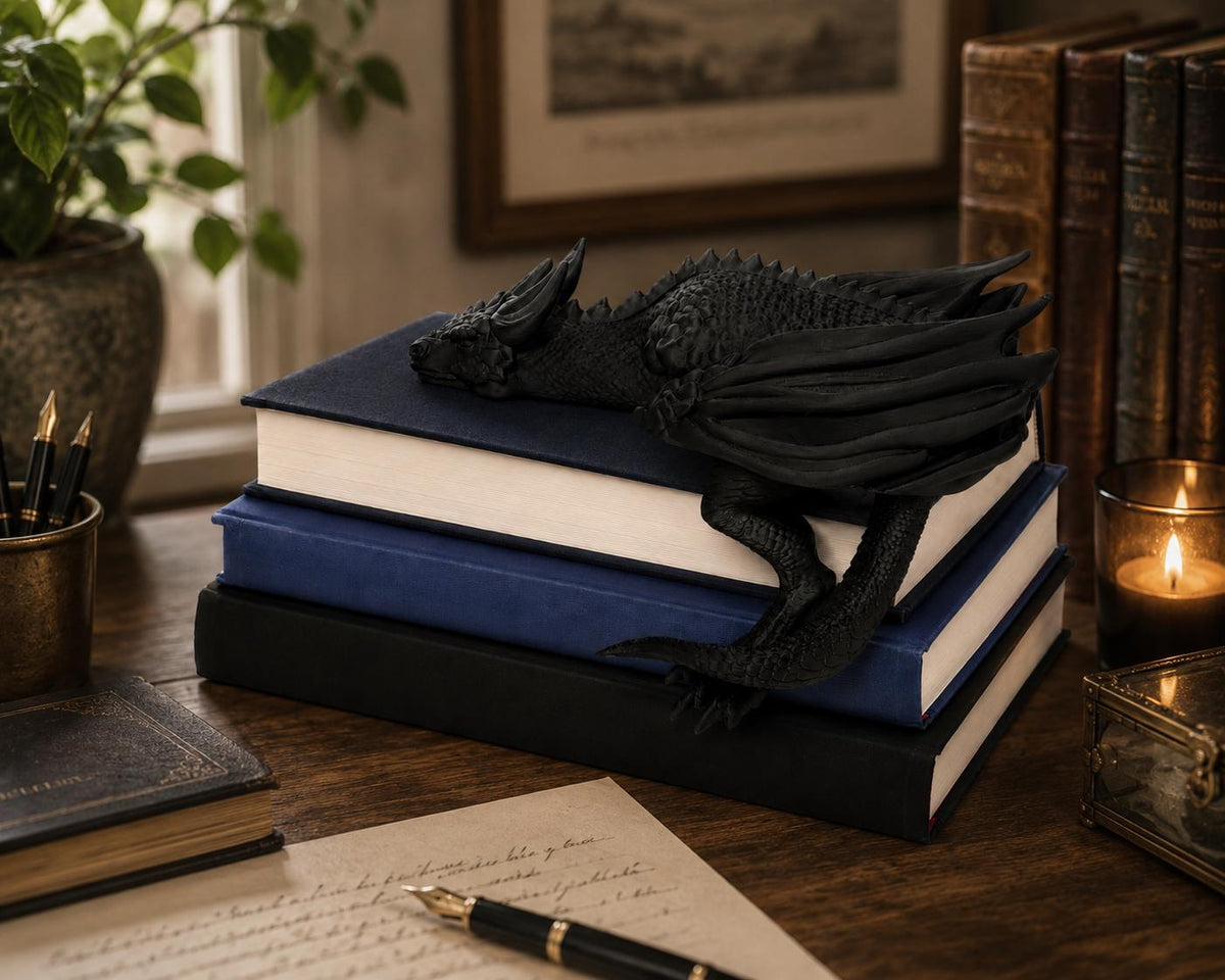 Sleeping Dragon Book Nook Decor, Dragon Bookshelf Shelf Sitter, Fantasy Book Lover Gift, 3D Printed Dragon Shelf Decor, Desk & Cabinet Accen