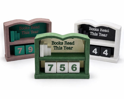 Books Read This Year Tracker, Book Lover Desk Decor